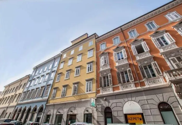 Empire 1970 Bed & Breakfast Trieste